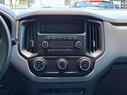 Imagem 6 de 14 de Chevrolet S10 Ls 2.8 Tdi 4x4 Cd 2020