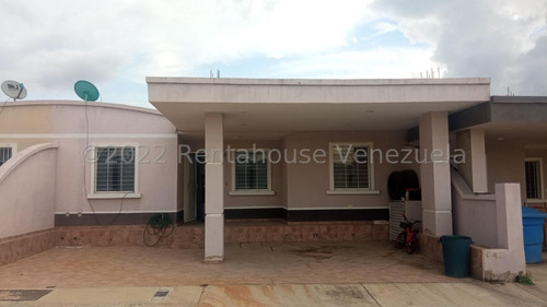 Imagen 20 de 30 de R.c +++ Casa En Venta En Roca Del Norte Barquisimeto Lara +++código 23-12706 Rafael Carrasquel Vende Contáctame 0424.593.75.42 Instagram: @rentahouse.centrooccidente ++