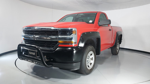 Chevrolet Silverado 1500 4.3 1500 CAB REG F V6 AT