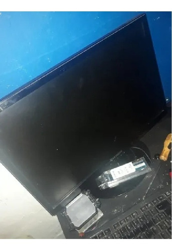 Monitor Hitachi 22 Pulgadas Lcd