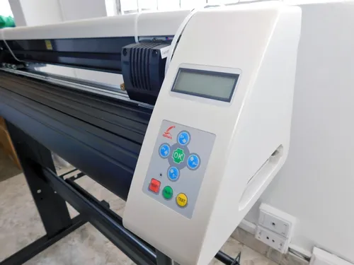 Plotter De Corte Redsail Rs800c 60cm