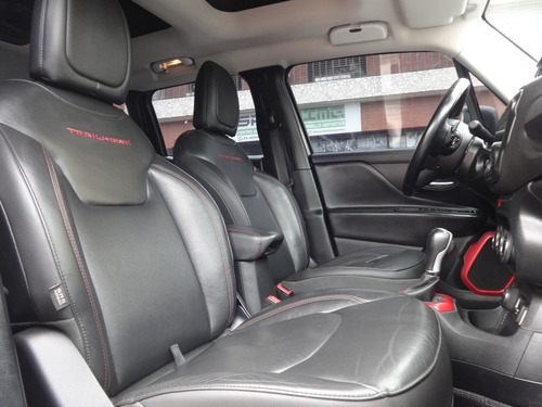Jeep Renegade 4x4 Trailhawk 2.0 At { Excelente Estado }