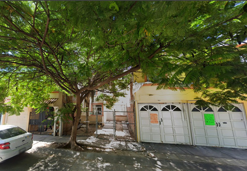 Se Vende Casa Excelente Ubicación!!!av. Lago De Coyuca 637, Brisas Del Lago,,león De Los Aldama, Gto!!remates Hipotecarios