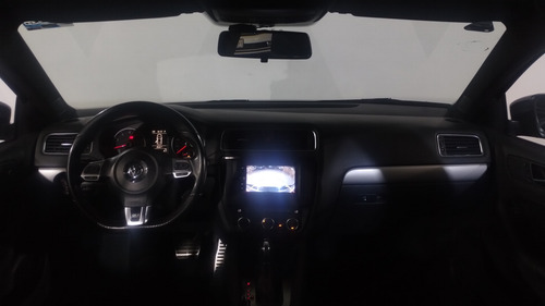 Volkswagen Jetta 2.0 TFSI GLI DSG
