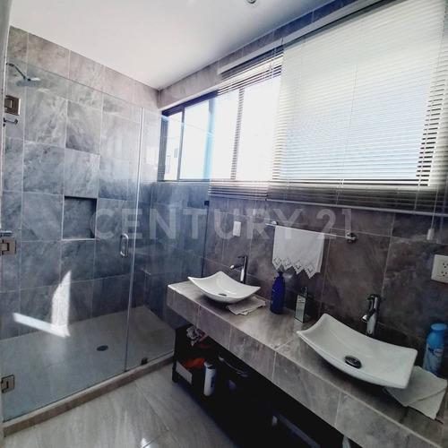 Casa En Venta Con Jardín Y Alberca En Atlixco, Puebla.
