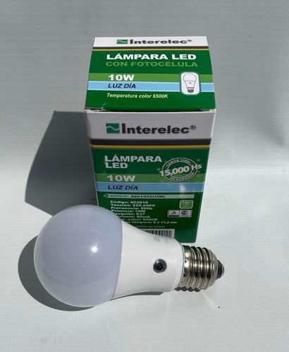 Imagen 5 de 10 de Lampara Led Con Fotocélula 10w E27 Luz Fría 220v Interelec