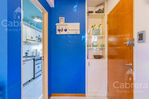 Venta Departamento De 2 Dormitorios Con Cochera En La Plata.