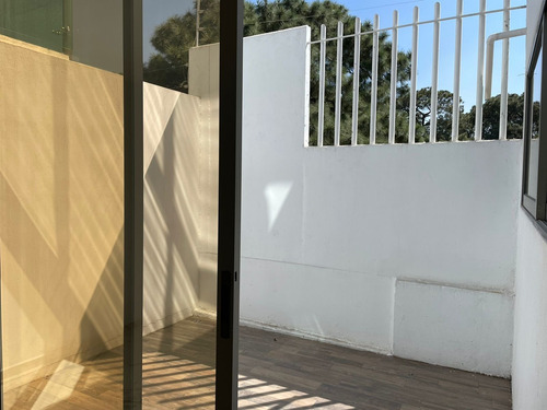 Imagen 11 de 25 de Casa 1-c Con Sotano Y Roof Garden En La Cima De Zapopan