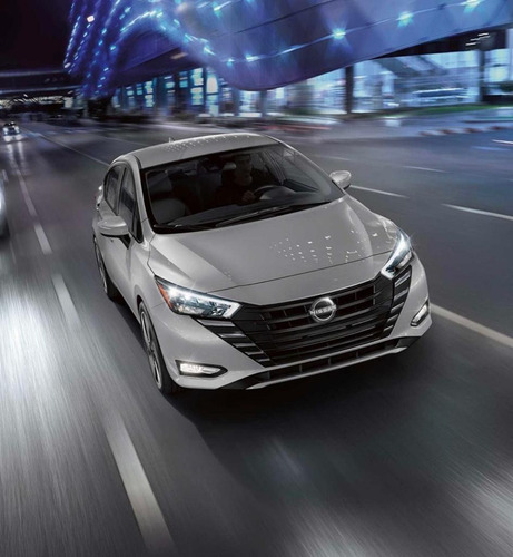 Imagen 7 de 17 de Nissan Versa 2023 1.6 Exclusive At
