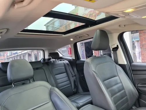 Ford Escape Titanium 2.0cc AT AA 4X4