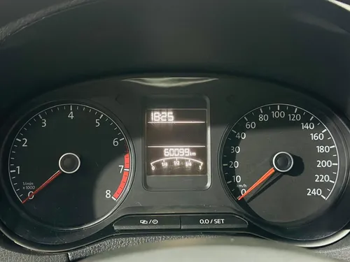 Volkswagen Vento 1.6 Starline At