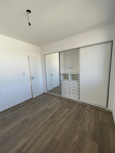 Imagen 14 de 20 de Departamento - Castelar Sur