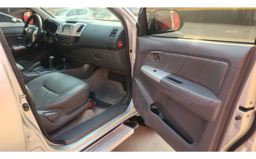 Toyota Hilux 3.0 SRV 4X4 CD 16V TURBO INTERCOOLER DIESEL 4P AUTOMÁTICO