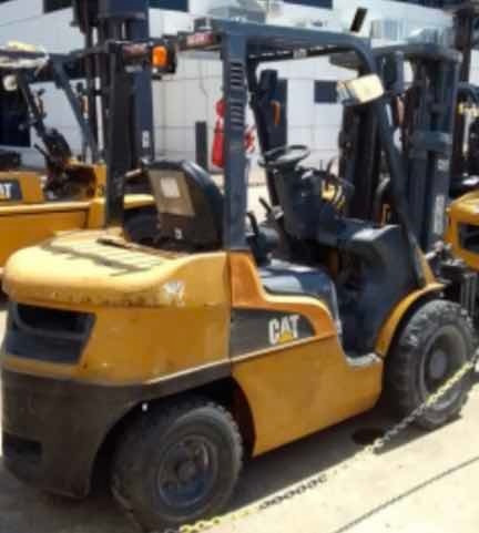 Imagen 16 de 25 de Autoelevador Cat Gp35nm 3500kg Torre Alta 6mts