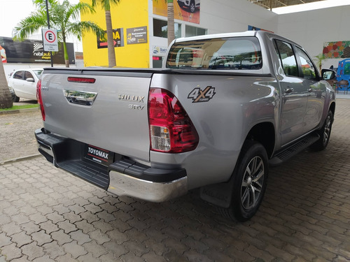 Toyota Hilux 2.8 Srv 4x4 Cd 16v Diesel 4p Automático