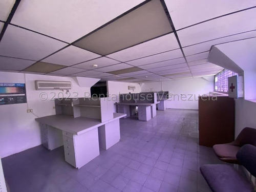 Imagen 12 de 13 de Edificio Industrial/galpón Comercial En Venta Boleita Norte