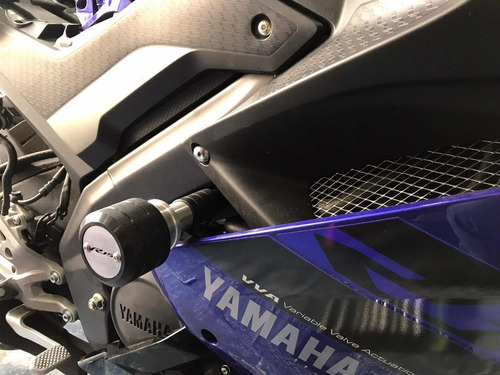 Imagen 2 de 5 de Sliders Macizo Para Yamaha R15 V3 + Envío Gratis