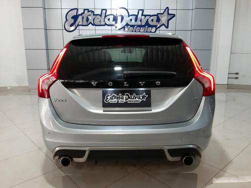 Volvo V60 2.0 T5 R Design Comfort 16v Turbo Gasolina 4p