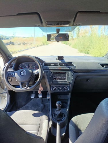 Volkswagen Saveiro 1.6 Cross Gp Cd 110cv Pack High