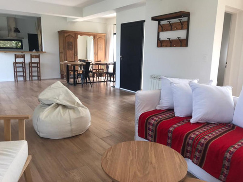 Casa En Venta En El Barrio San Francisco, Villa Nueva, Tigre
