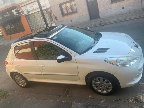 Peugeot 207 1.6 Feline 106cv 2013