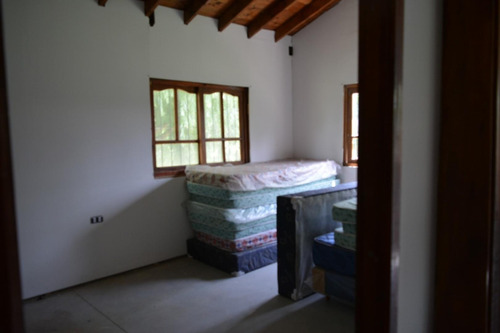 Imagen 24 de 30 de Venta De Hermoso Complejo De Cabañas Con Galpón En Guernica