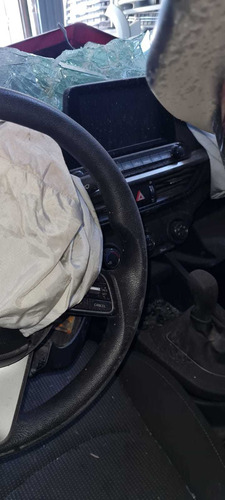 Yonke Kia Forte 2021 Lx Estandar En Partes
