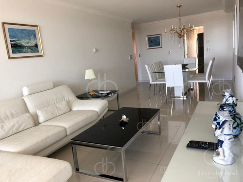 Imagen 16 de 19 de Apartamento En Pinares, 3 Dormitorios *