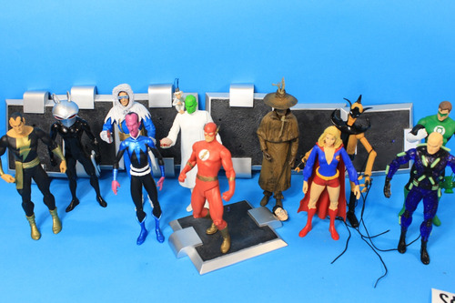 Captain Cold Alex Ross Dc Direct (Usado)