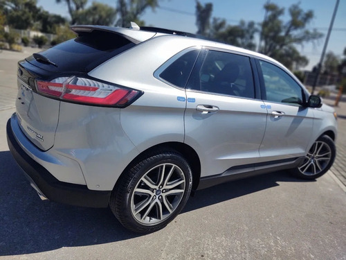 Ford Edge Titanium 2020