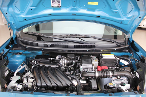 Nissan March Sense Motor 1.6 Modelo 2021 Azul 5 Puertas