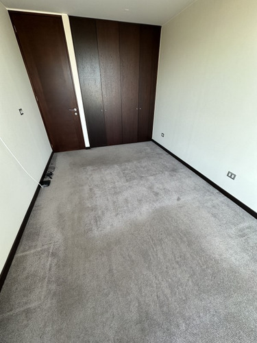 3 Dorm, 3 Baños, Más Servicio, 2 Estacionamientos Y Bodega