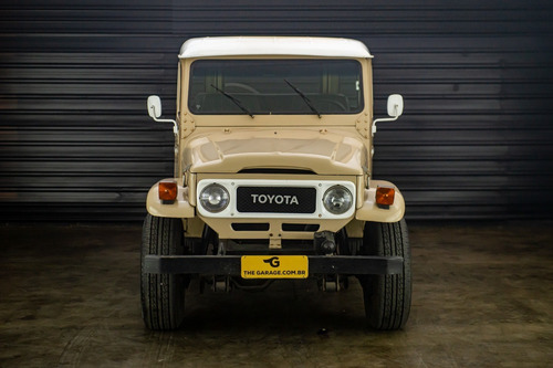 Imagem 2 de 15 de 1988 Toyota Bandeirante