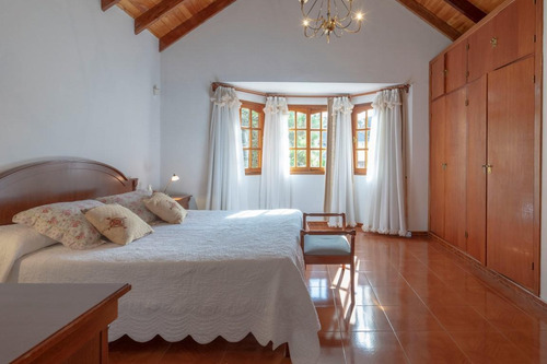 Imagen 18 de 30 de Casa En Venta - 7 Ambientes - Pinamar Iglesia
