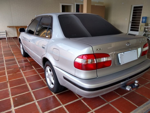 Toyota Corolla Xei Mec