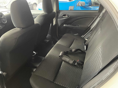 Imagen 20 de 20 de Toyota Etios 2014 1.5 Xls