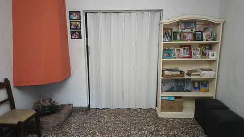 Casa En Venta 5 Ambientes Patio Garage Villa De Mayo