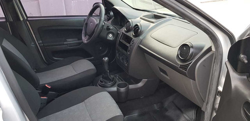 Imagem 13 de 14 de Ford Fiesta Hatch 1.0 (flex)