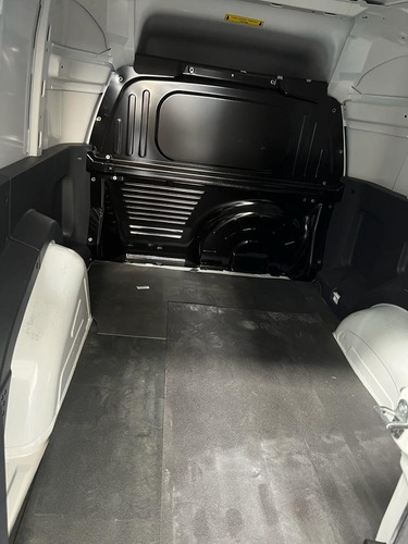 Imagem 11 de 12 de Fiat Fiorino Working Ano 2021
