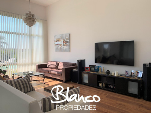 Casa En Venta En El Cantón, Escobar, G.b.a. Zona Norte
