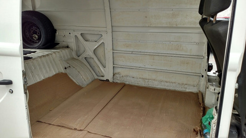 Kombi Furgao 1.4 - 70.000 Km Rodados - Pronta Para Trabalhar
