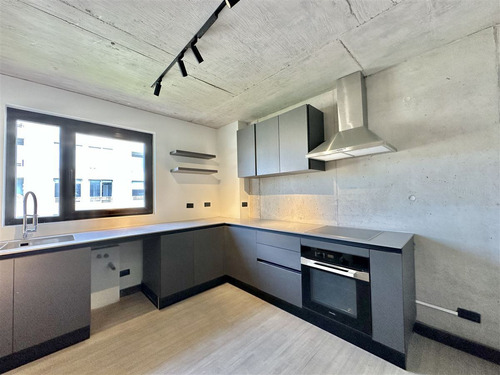 Penthouse Moderno: Club De Polo