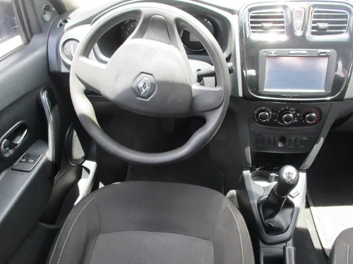 Renault Logan Expression / Life + Mt Aa