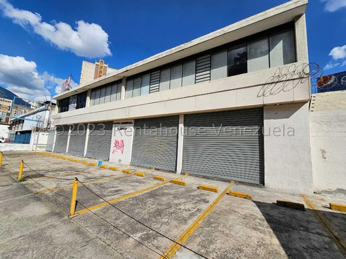 Centro Comercial En Venta 24-11614 En Bello Monte 