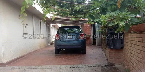 Casa En Venta Alto Prado Lp