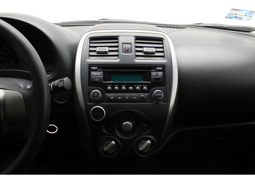 Nissan March 1.6 Sense Mt