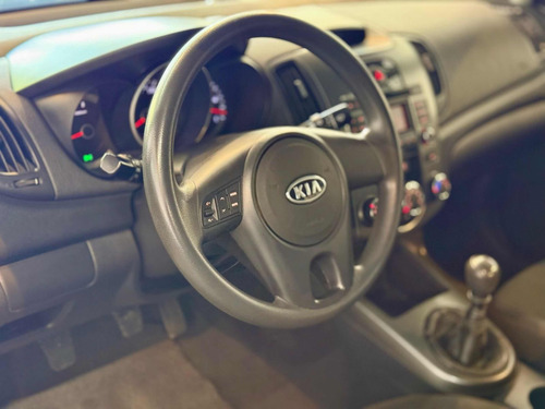 Kia Cerato 2.0 Forte Ex