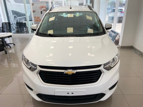 Imagen 3 de 20 de Chevrolet Spin Lt 5a 2023 Af