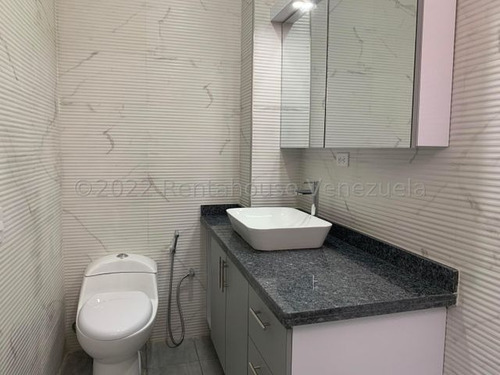Imagen 12 de 14 de Apartamento En Venta Lomas Del Sol 22-25666 Wolfgang Liaz 0414-132-24-22 0412-582-01-12