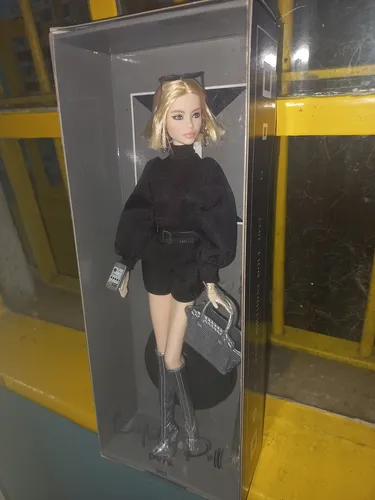 大流行中！ Birthday Black Vogue Ptmi Barbie 2023 Muse Model Collector その他